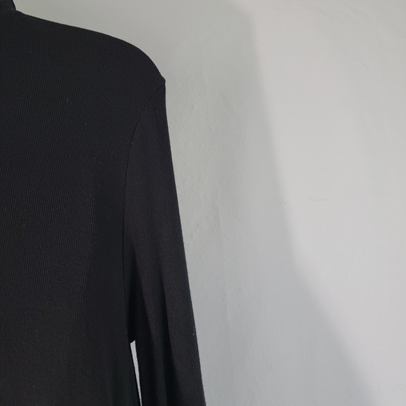 Free People Uptown Turtleneck Top Sz XS Black Long Sleeve Stretchy Whimsygoth - Picture 8 of 12